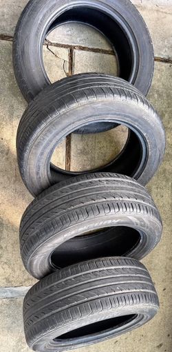 235/55/R17 Tire $30