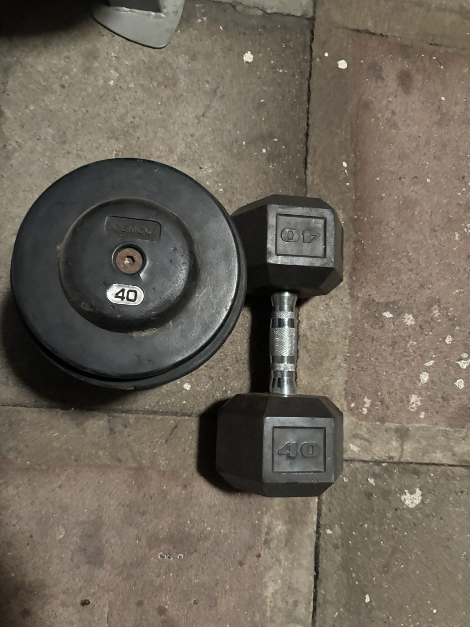40lb Dumbbell Set Mismatch