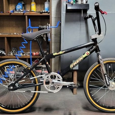 Mid School Trek SubMission BMX 19.5 Top Tube for Sale in Tolland CT OfferUp