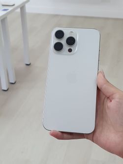 iPhone 15 Pro Max 6.7" (Unlocked) 256GB Excellent White Titanium