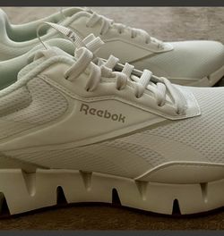 Reebok White Low-Top Sneakers