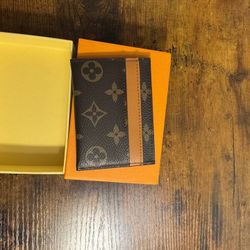 Luis Vuitton Card Holder 