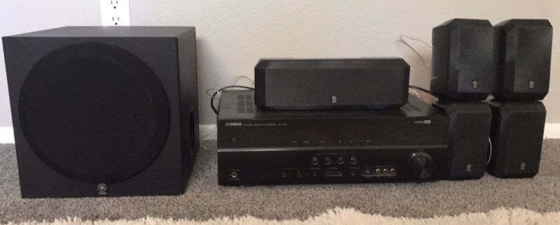YAMAHA RX-V371 with Subwoofer, Receiver, Remote & 5Speakers