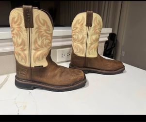 Justin Work boots  size 7 1/2 D
