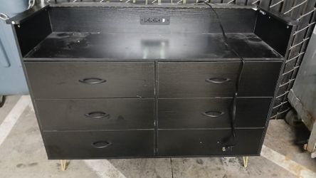 Cabinet with plug ins