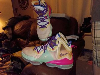 Nike Lambron Valentine xlx 19