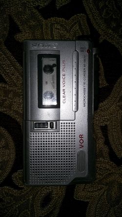 Sony m-560v voice operated recorder tape recorder.