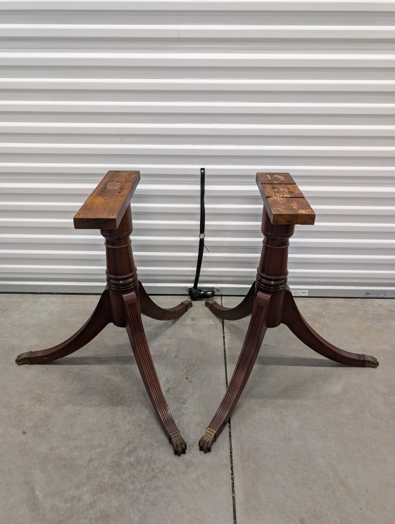 Solid Wood Duncan Phyfe Style Table Legs