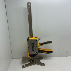 Dewalt Tough Series Construction Jack 210948/12