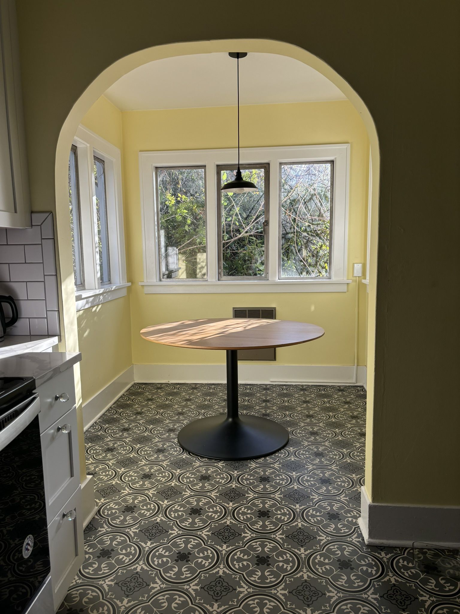 Round Dining Table, Room & Board
