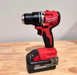 Milwaukee M18 Brushless 1/2 in. Compact Drill/Driver (Tool Only)