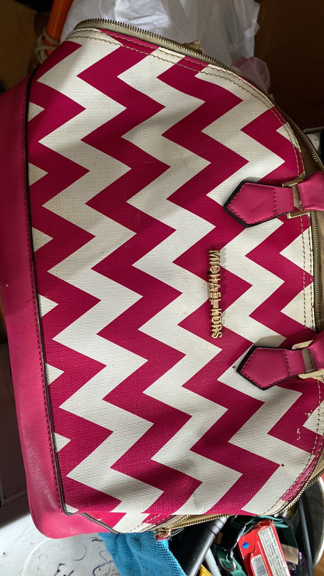 Michael Kors purse Chevron Design 