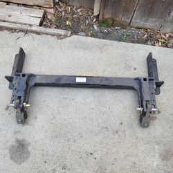 Demco 2005 Jeep Base Plate