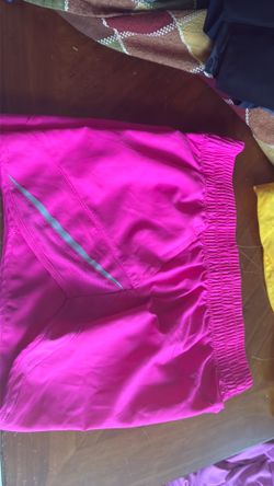 (7) Pairs of Women’s Small Shorts