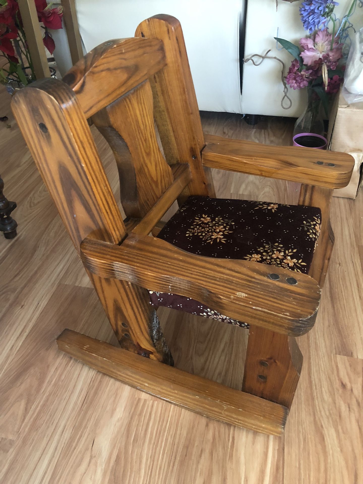 Vintage,Rustic Child’s Rocker.