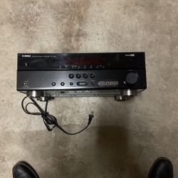 Yamaha Natural Sound A/V Receiver RX-V367 Tested & Working