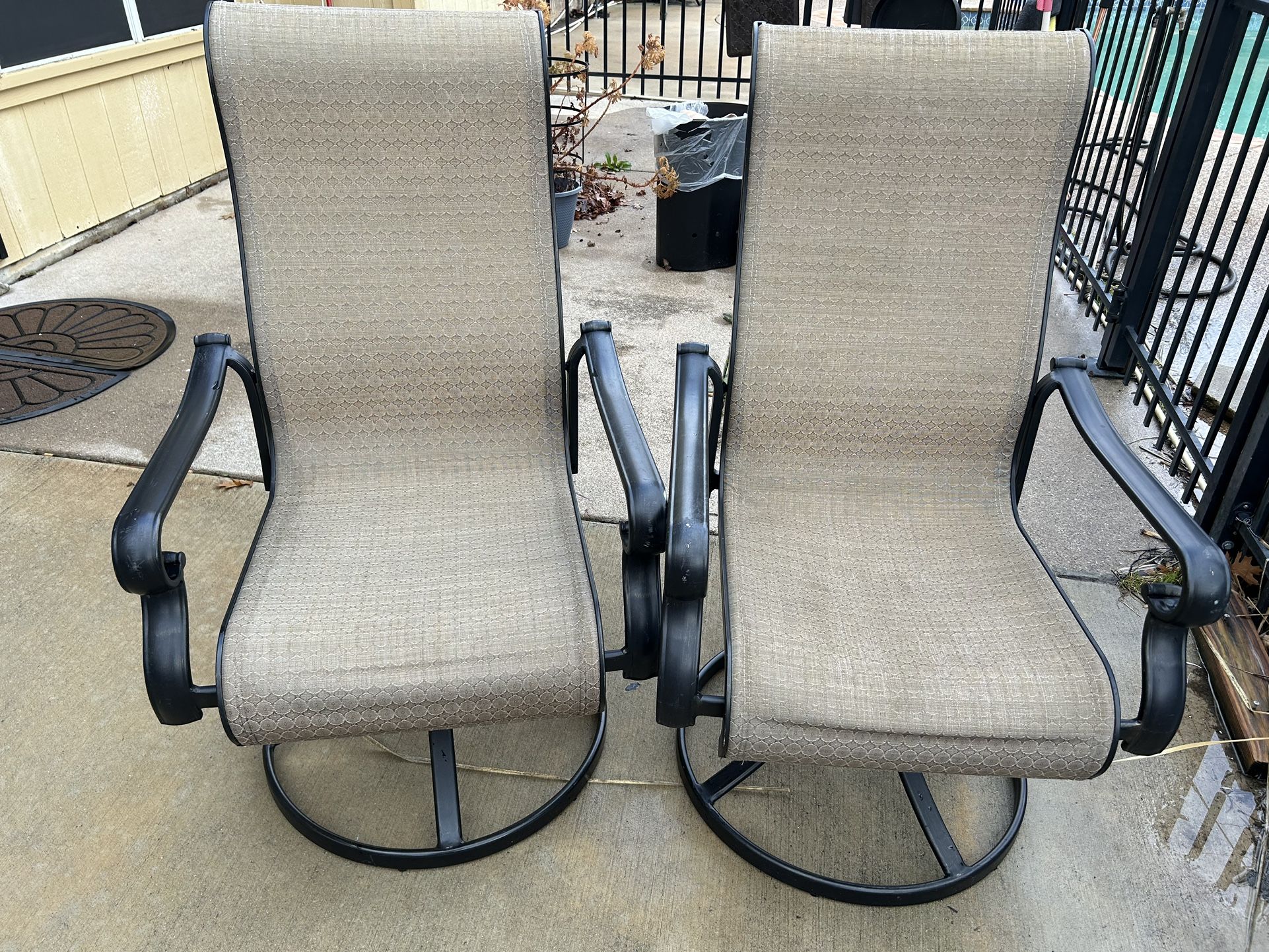 Backyard tables and chairs