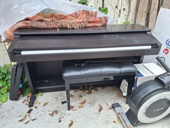 Roland Piano KR 4500