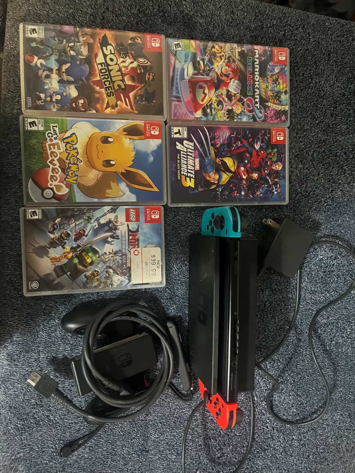 l Nintendo Switch Console Bundle + 6 Games (Great Condition)