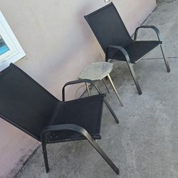 2 Chairs With Table