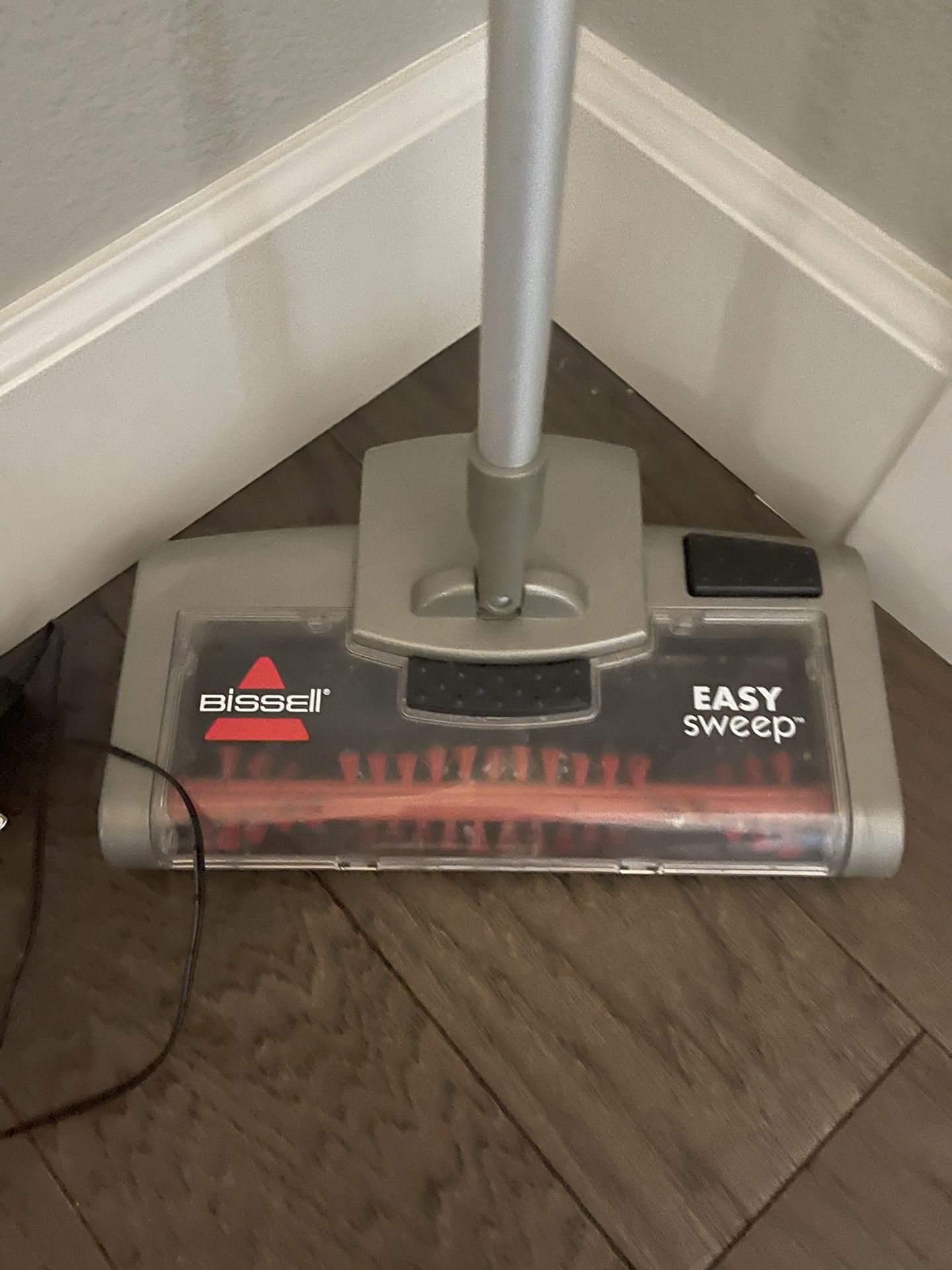 Bissell East Sweep Rechargeable Vacuum