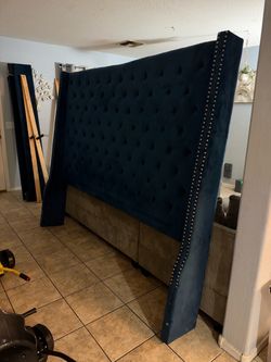 King bed frame