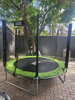 8-foot Trampoline Almost New Used For A Week 