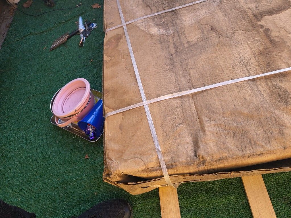 Nice  brand new basketball hoop