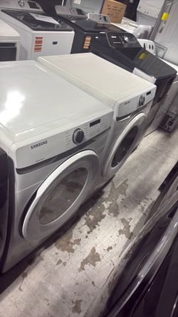 Samsung Frontload Washer And Gas Dryer set