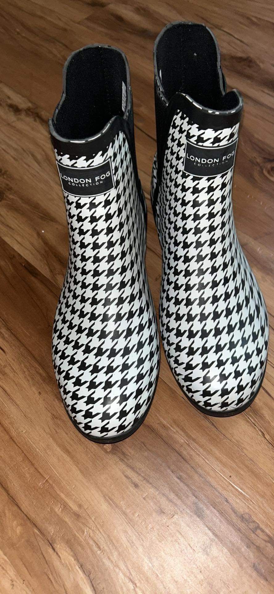 London Fog Rain Boots Size 10 Woman’s 