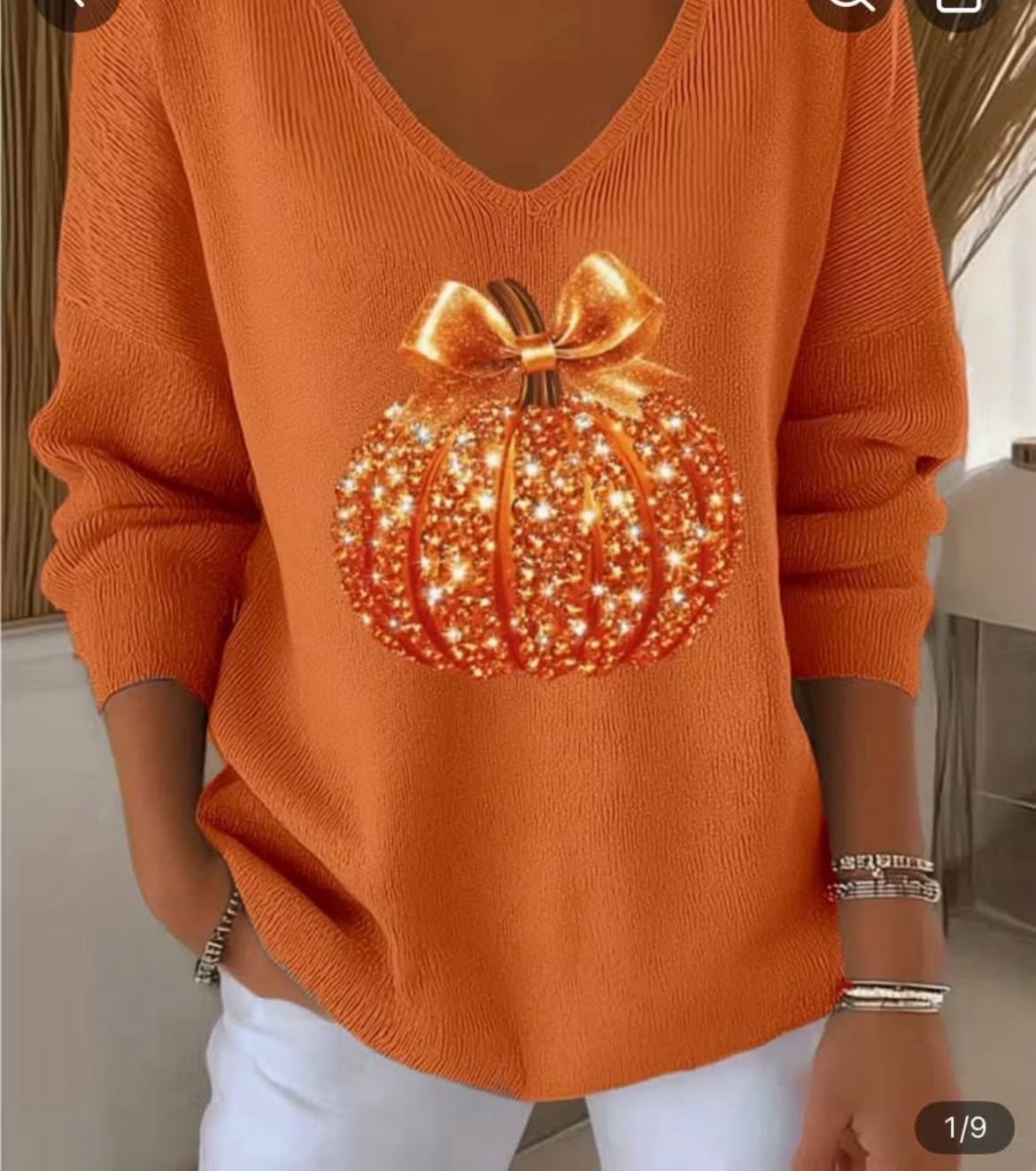 Women’s Fall Top With Pumpkin