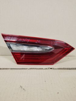 2018-2023 TOYOTA CAMRY LEFT LED TAIL LIGHT OEM