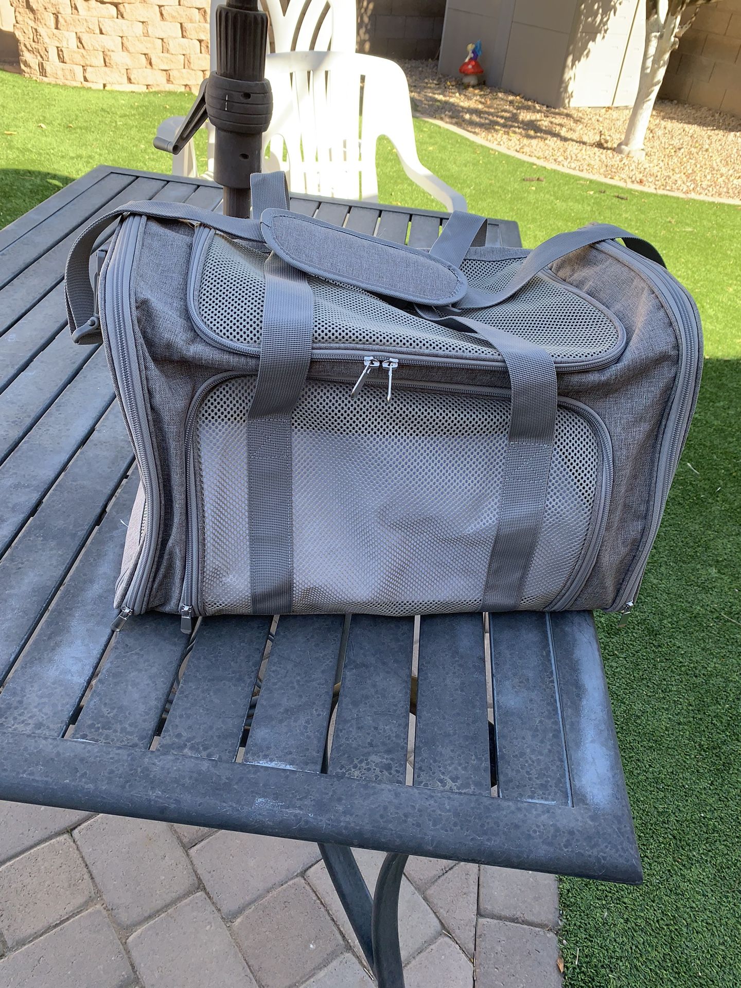 Dog Or Cat Carry Crate New
