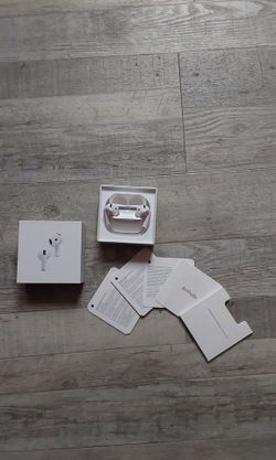 Apple AirPods 4 with Active Noise Cancellation — New in Box $50