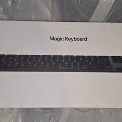 Apple Magic Keyboard With Numeric Keypad