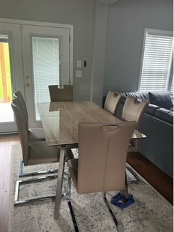 Dining Table - Extendable