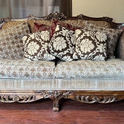 Sofa Set With Tables