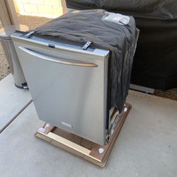 Frigidaire Dishwasher - Stainless Steel