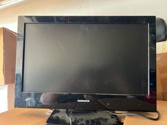 Magnavox 22-in TV/DVD Combo