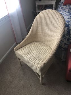 Set Of 4 Pottery Barn Wicker Dining Chairs For Sale In Greer Sc Offerup