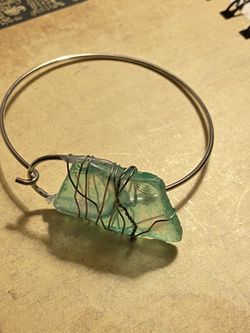 Sea glass silver wire bracelet
