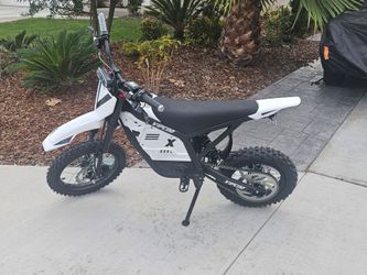NEW VIPCOO H2 Electric Dirt Bike – 3500W – 38 MPH – 48V 23Ah