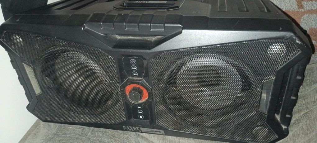 Bluetooth Speaker And Car Speaker In One 