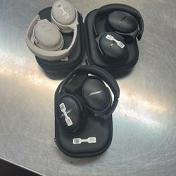 Bose headphones quiet, comfort, 45 with case three pairs to choose from