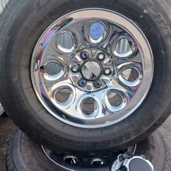 Juego De Rines Para Trocas Chebrolet Tahoe Suburban Yantas Seminuebas Medida 17