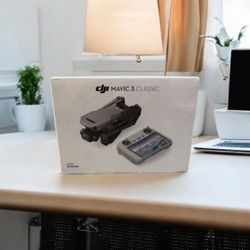 6522605 DJI Mavic 3 Classic drone and built in screen control Floor Model 