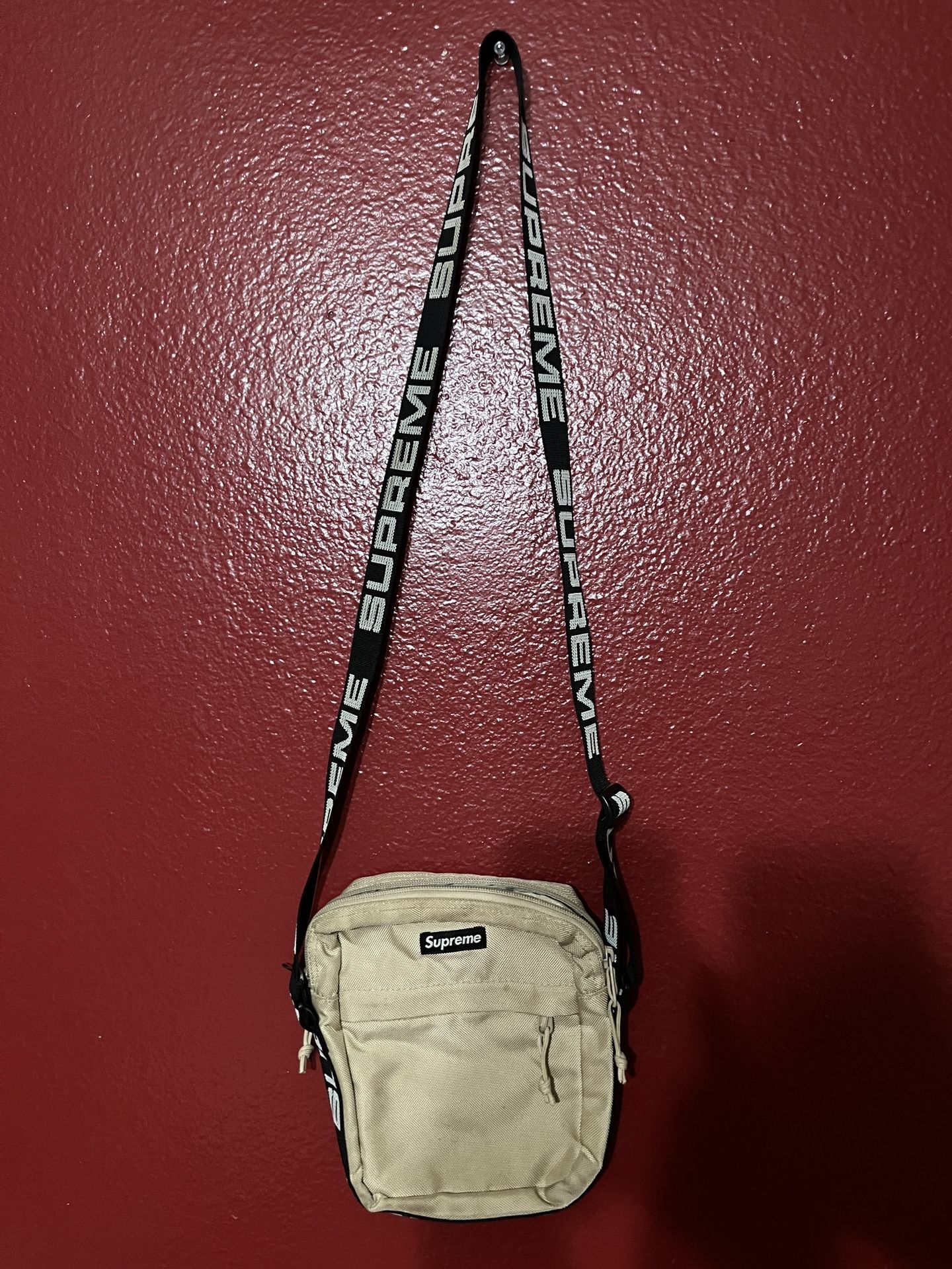 Supreme SS18 Shoulder Bag