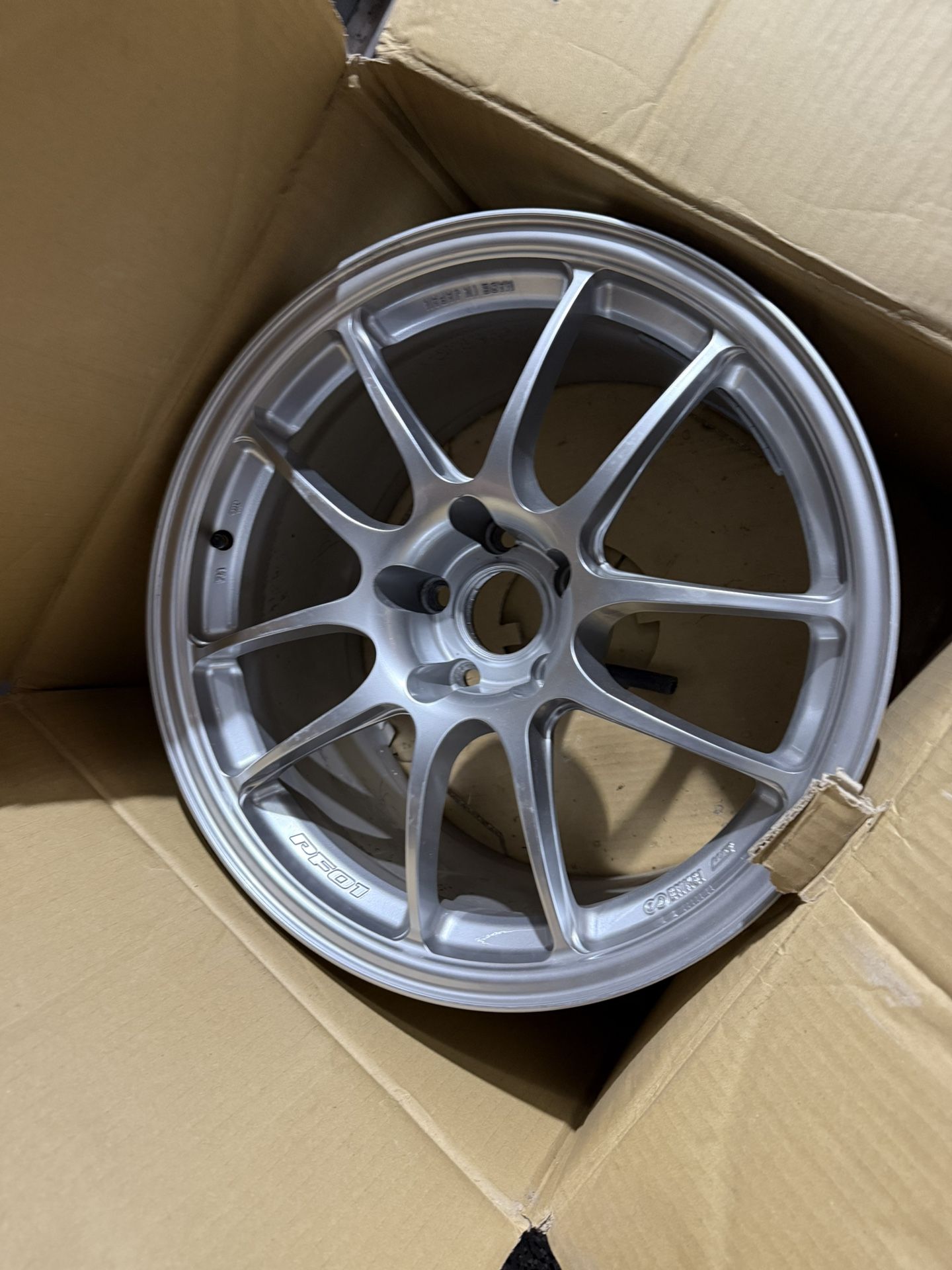 350Z/G35 Wheels - ENKEI PF01 - 18x10.5 - 5x114.3