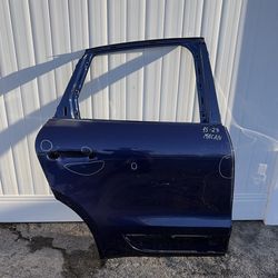 2015 2016 2017 2018 2019 2020 2021 2022 2023 Porsche Macan Right Passenger Side Rear Door Shell OEM