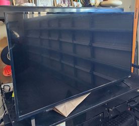 43" Vizio TV